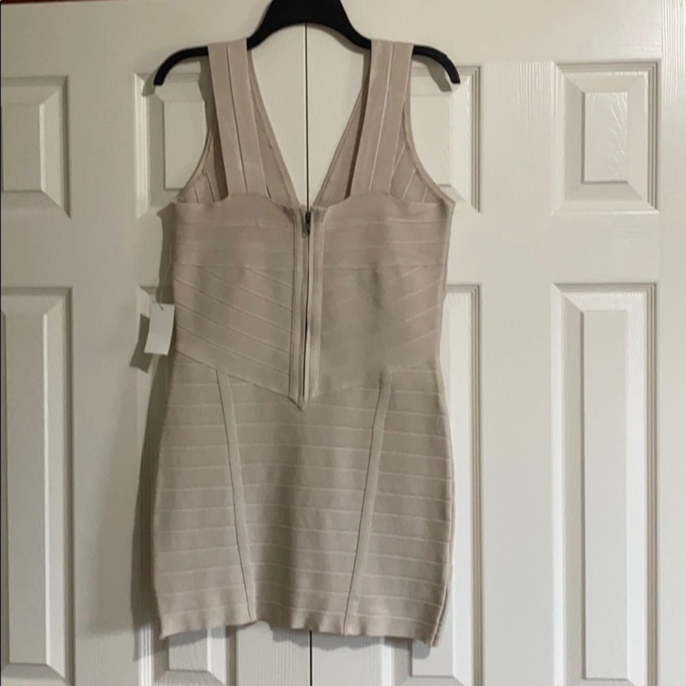 Bodycon/bandage mini dress. Bach party?! Yes! - Picture 3 of 6